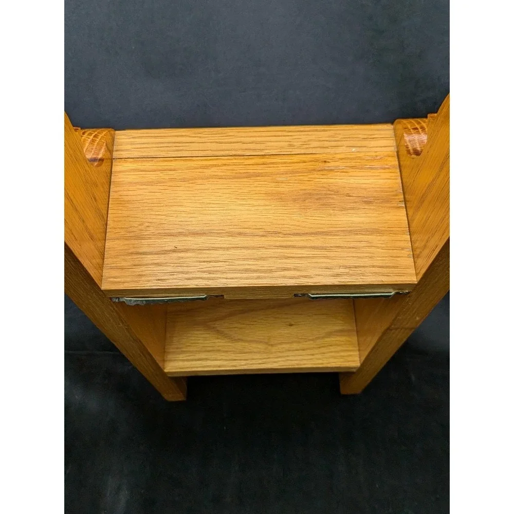 Vtg Oak 2 Tier Shelf Heart Cut Out Knick Knack Rack Tchotchke Trinkets Cottage